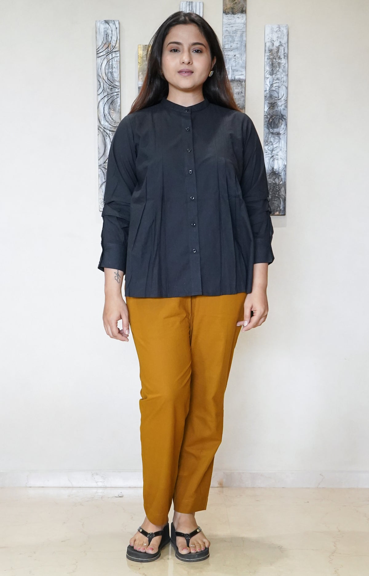 The Shanvi Mandarin Pleated Tunic & Trousers Co-ord Set